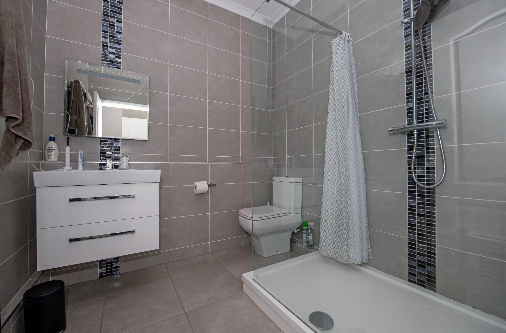 Langland Bay Road, Langland, Swansea, SA3 4QZ